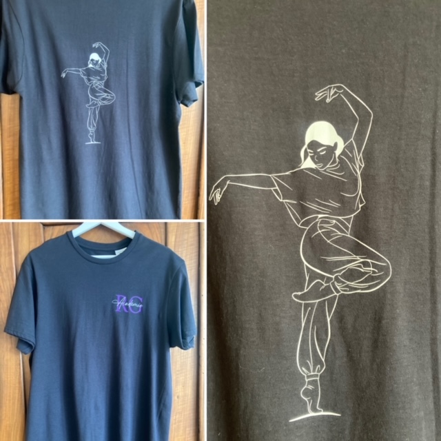 Tshirt noir .Dessin dos Femme en blanc