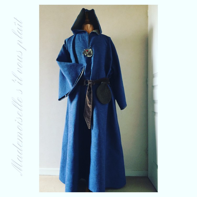 Costume type Merlin (Kaamlelott)